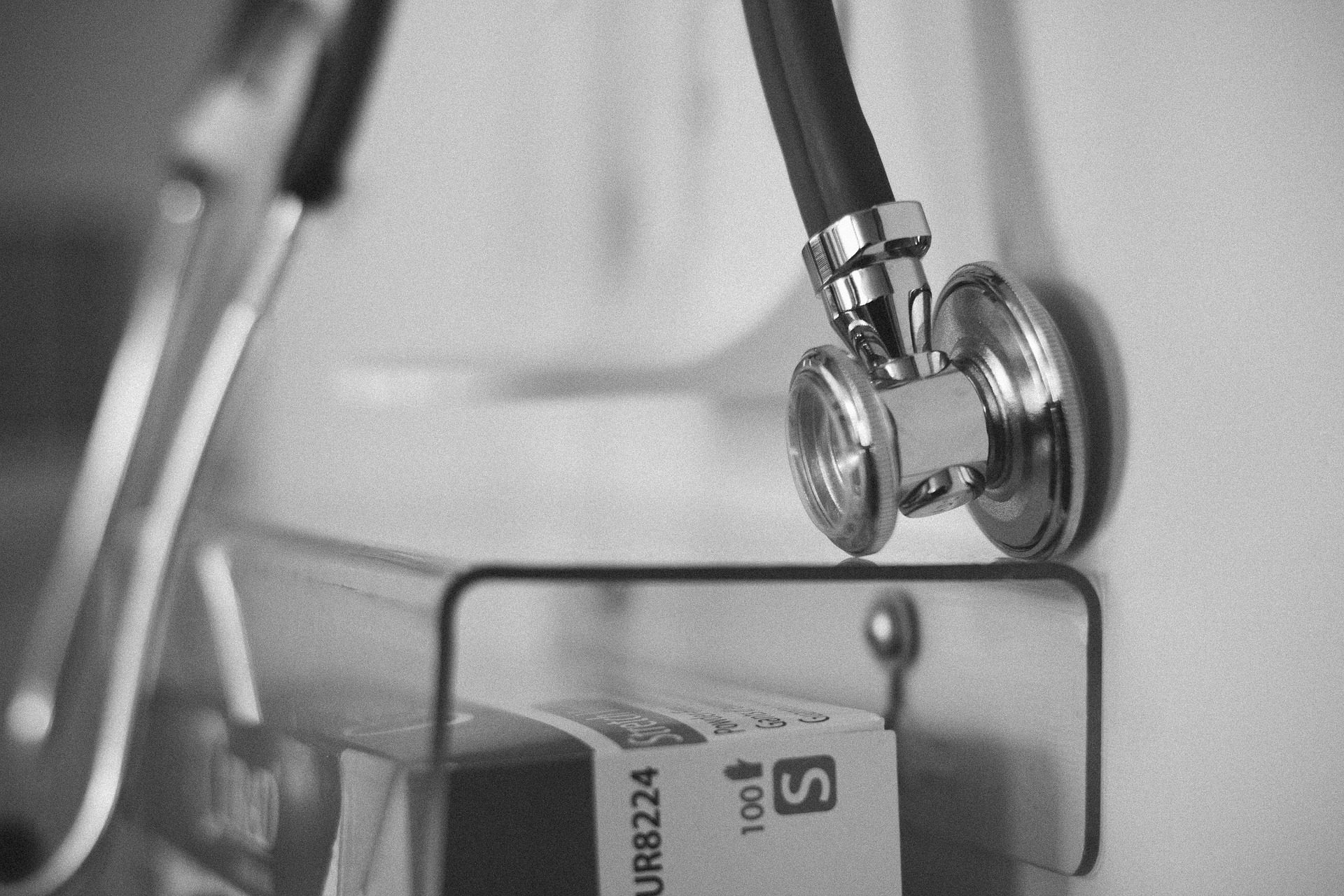 Breaking barriers: plain English in medical content